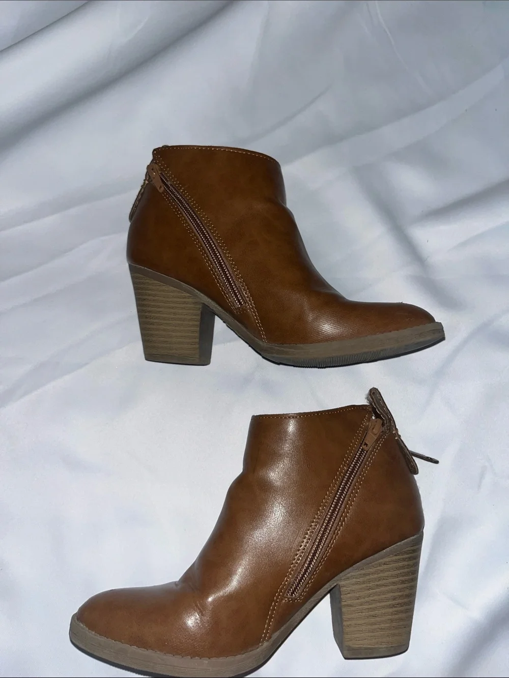 Faded Glory stylish brown